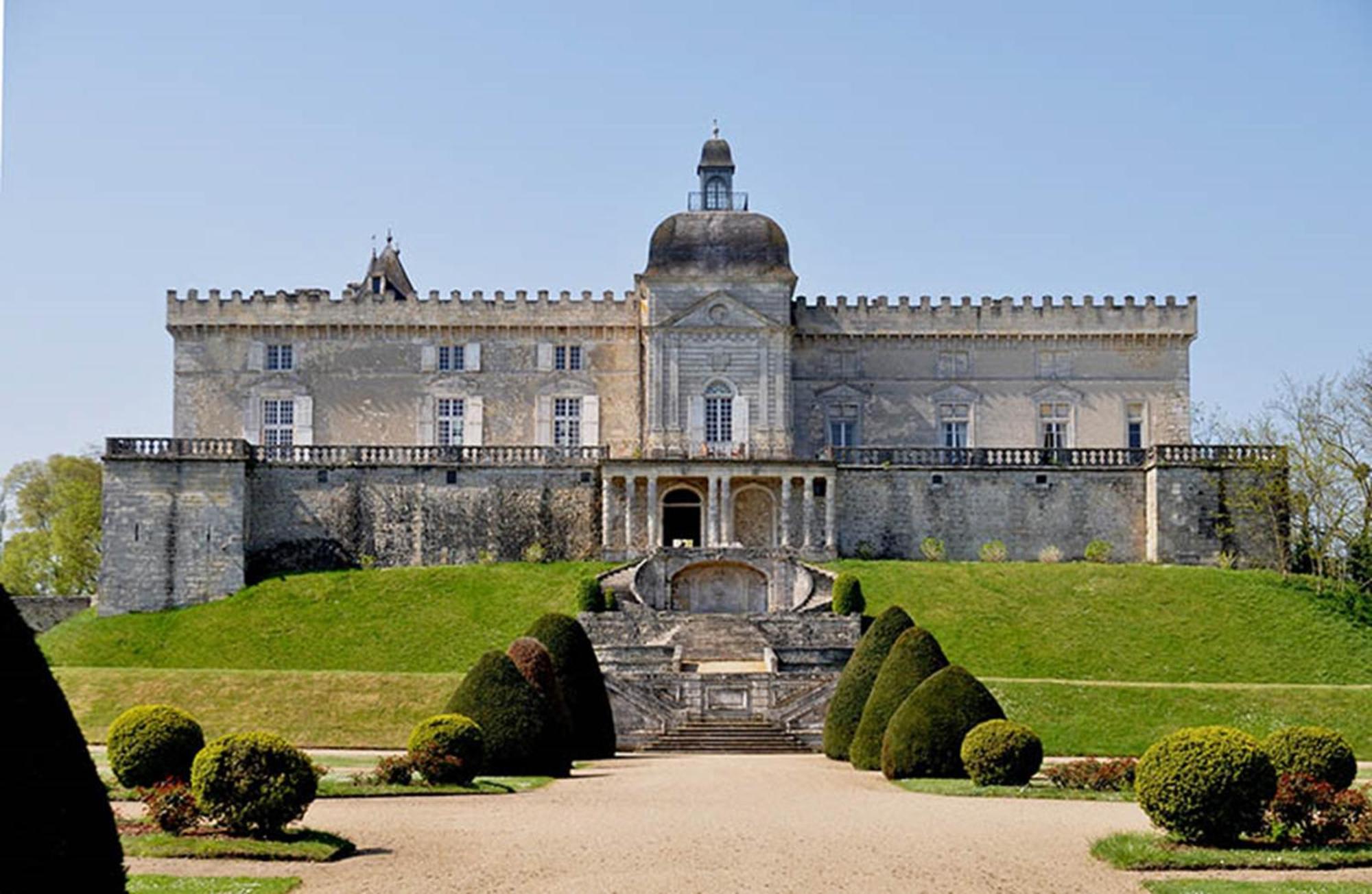 Meuble De Tourisme Classe 3 Etoiles Le Ptit Coin De Soleil - Saint Ciers D'Abzac Exterior foto